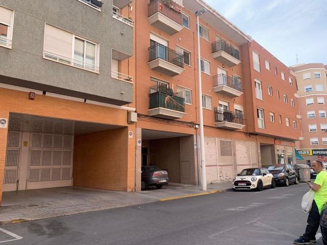 Garaje en venta en Valencia