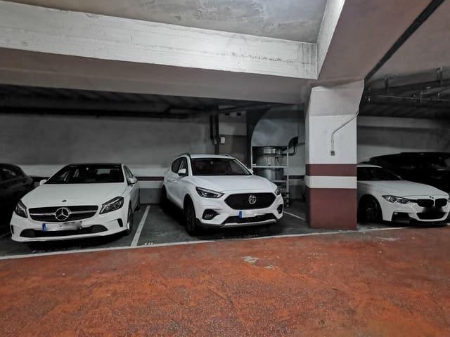 Garaje en venta en Agrela, A Coruña