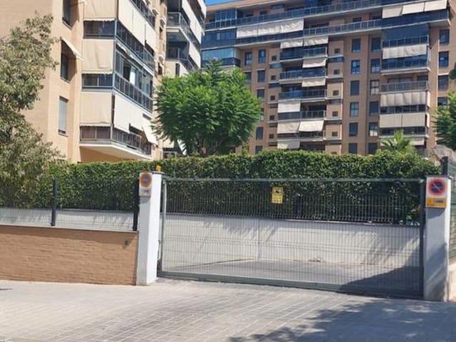 Garaje en venta en l'Eixample, Alicante