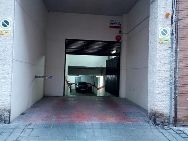 Garaje en alquiler en Alicante