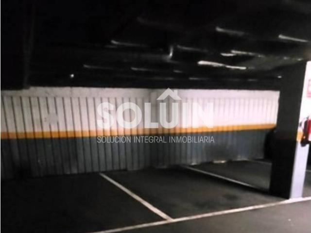 Garaje en venta en Madrid, Aluche