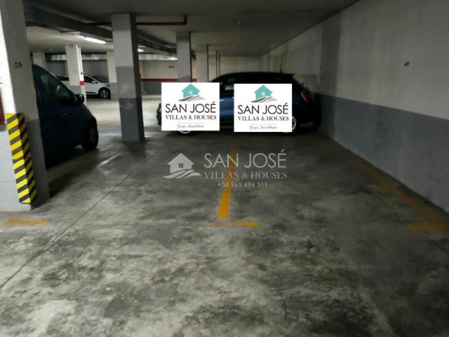 Garaje en venta en Aspe, Alicante