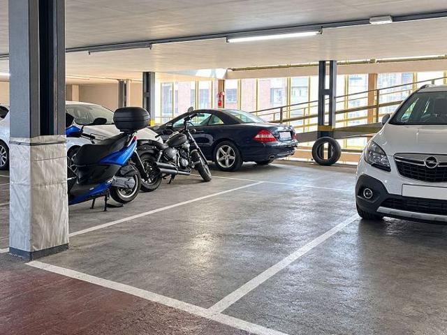 Garaje en venta en Centre Històric, Lleida