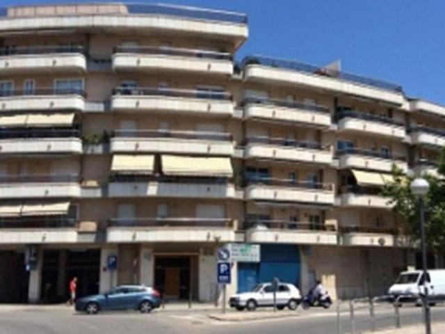 Garaje en venta en Sant Joan, Vilanova i la Geltrú