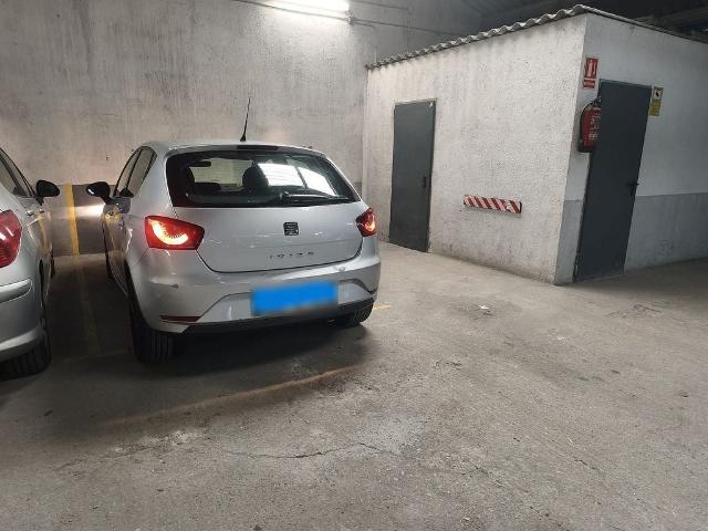 Garaje en venta en Osona, Catalunya