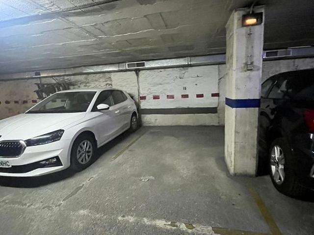 Garaje en venta en Centre, Barcelonès