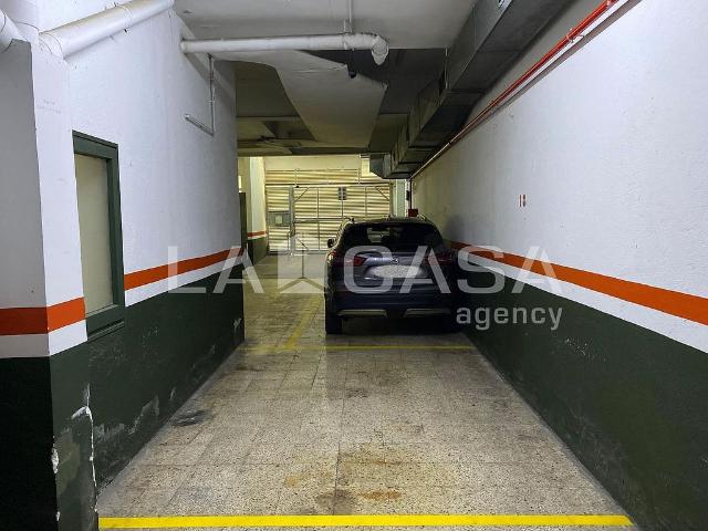 Garaje en venta en Can Mariner, Barcelonès