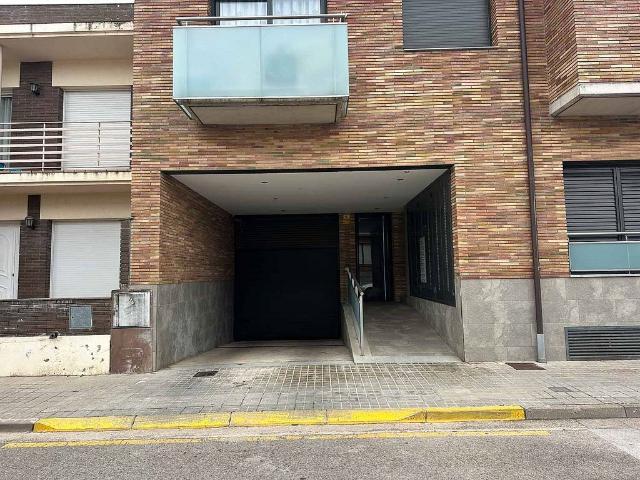 Garaje en venta en Bàscara, Girona