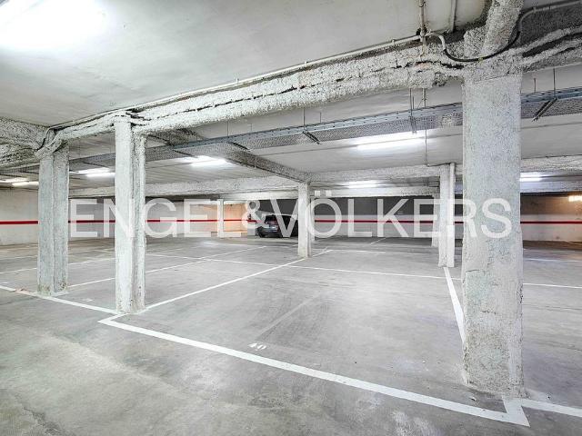 Garaje en venta en Alt Empordà, Catalunya