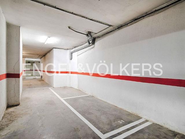 Garaje en venta en Alt Empordà, Catalunya