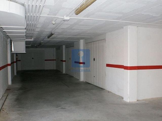 Garaje en venta en Gelida