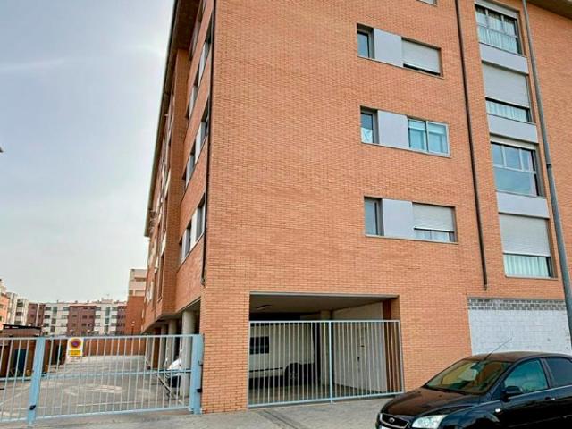 Garaje en venta en Ávila, Castilla y León