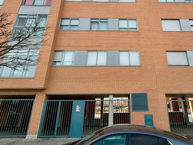Garaje en venta en Ávila, Castilla y León
