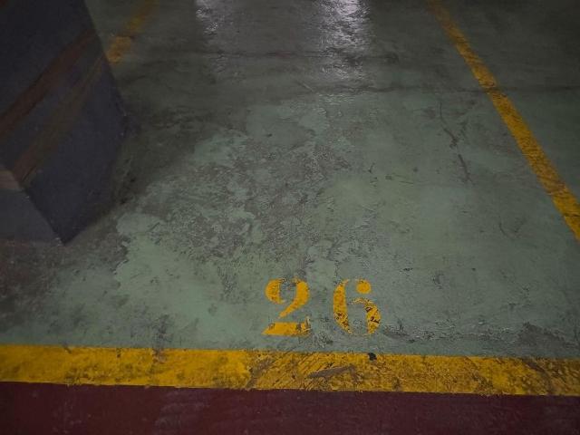 Parking en venta en Badalona, La Salut - Lloreda