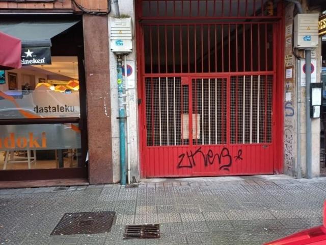 Garaje en venta en Bilbao