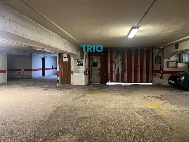 Garaje en venta en Centro, Burgos