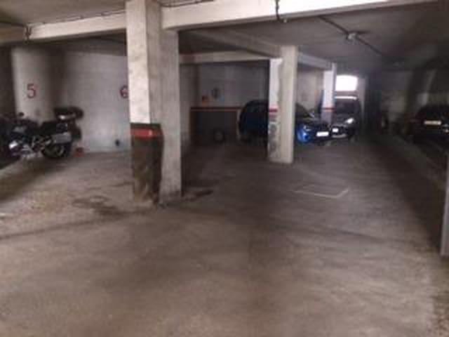Garaje en venta en La Hoya de Buñol, Valencia