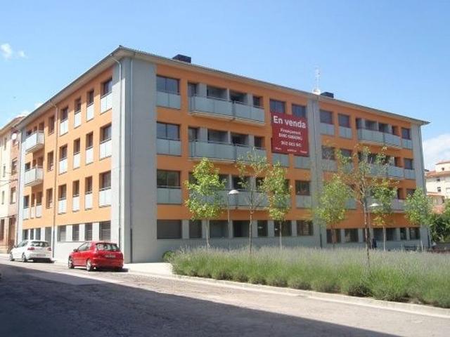 Garaje en venta en Olot, Girona