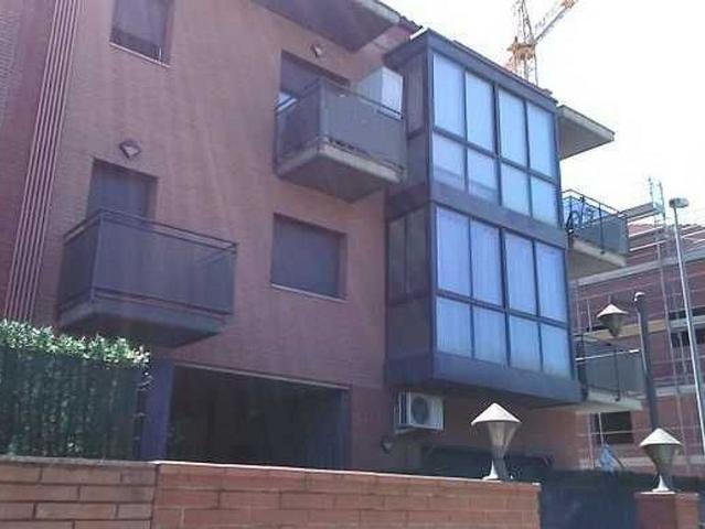 Garaje en venta en Bellavista, Barcelona