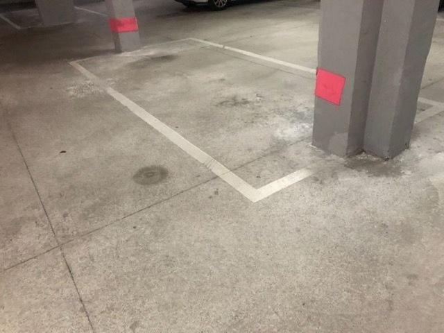 Parking en venta en Cerdanyola Del Vallès, les Fontetes