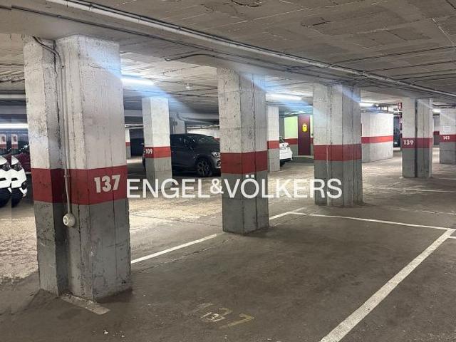 Garaje en venta en Eixample, Gironès
