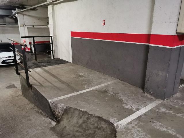 Garaje en venta en Districte 5, Barcelonès