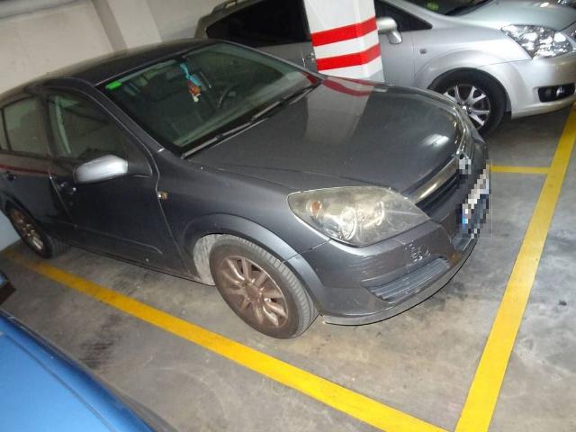 Garaje en venta en Ripollet, Centre