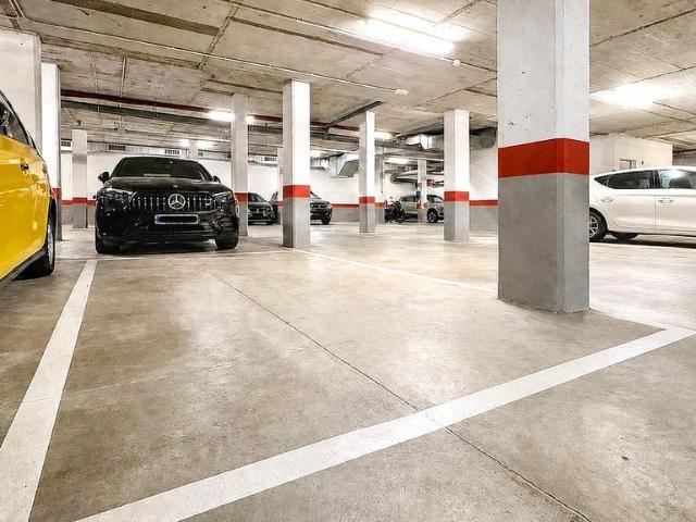 Garaje en venta en Districte 5, Barcelonès