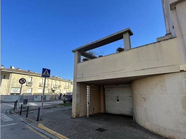 Garaje en venta en Fontajau, Gironès