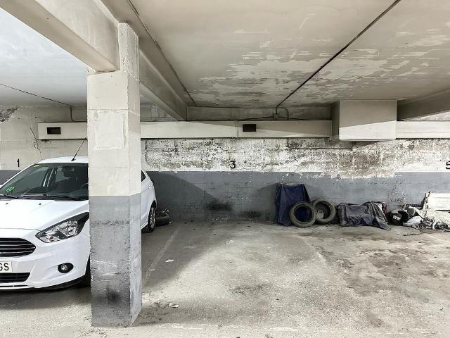 Garaje en venta en Olesa De Montserrat