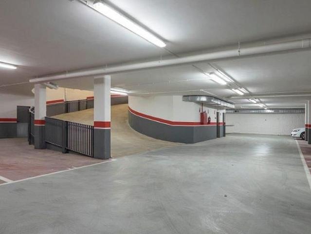 Garaje en venta en Eixample, Gironès