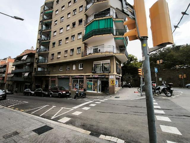 Garaje en venta en Sants-Montjuïc, Barcelona