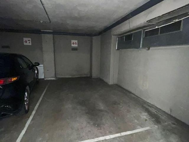 Garaje en venta en Santa Eugènia, Girona