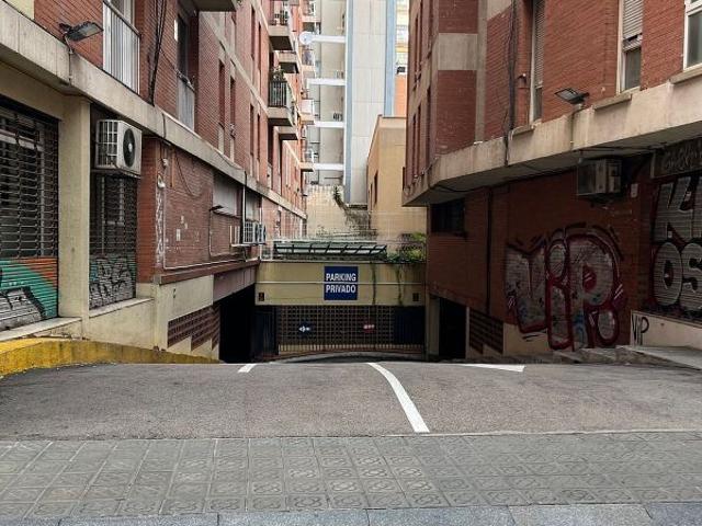 Garaje en venta en Sants-Montjuïc, Barcelonès