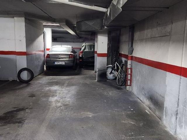 Garaje en venta en Nou Barris, Barcelonès