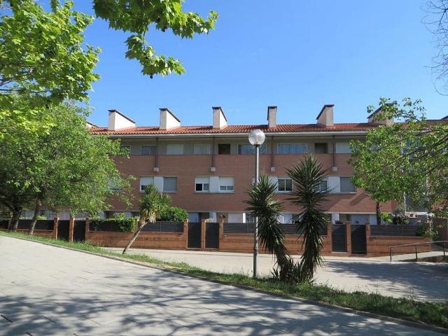 Parking en venta en Cerdanyola Del Vallès, Canaletes