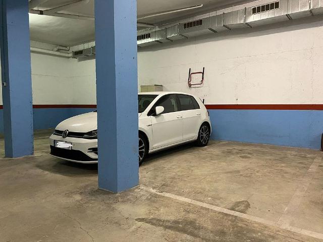 Garaje en venta en Sant Pere De Ribes, les Parellades
