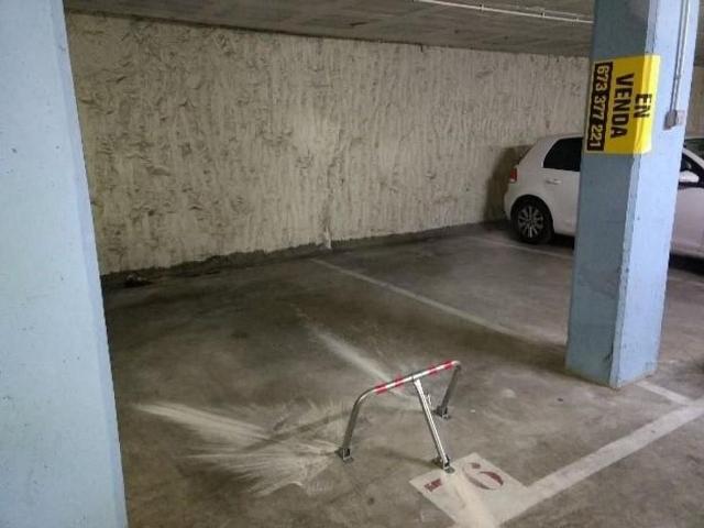 Garaje en venta en Santa Eugènia, Gironès