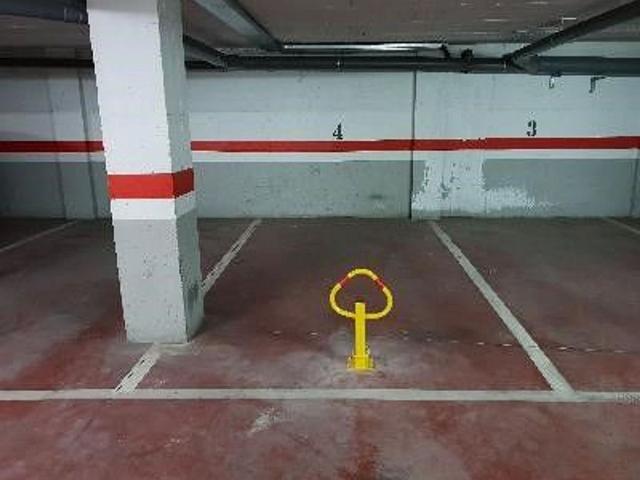 Garaje en venta en Ripollès, Catalunya