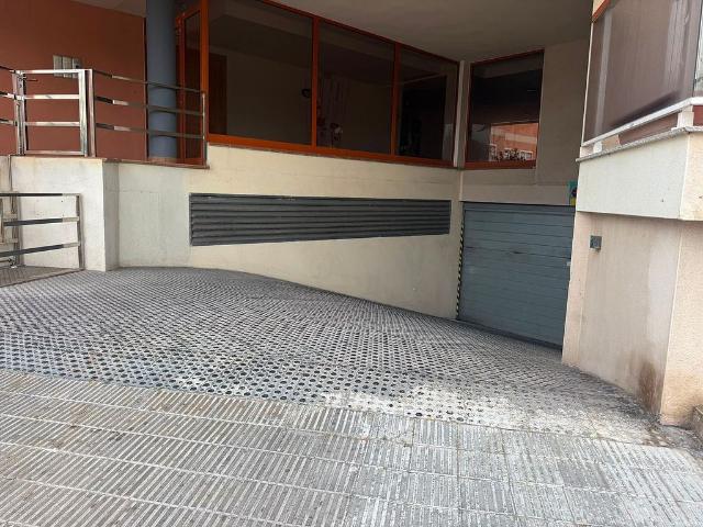 Garaje en venta en L'Estany, Calafell