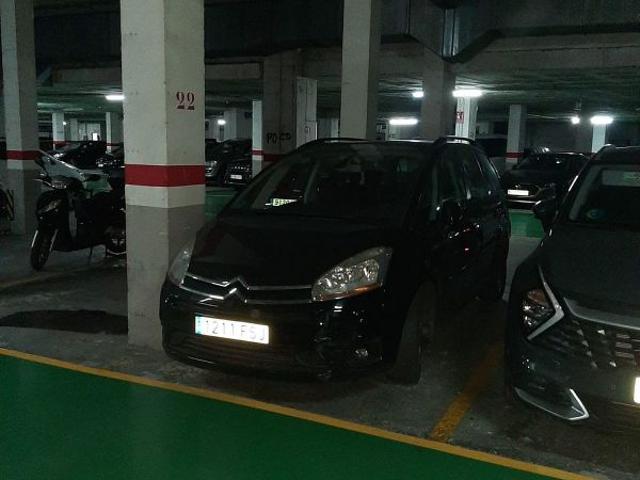 Garaje en venta en Can Claris, Badalona