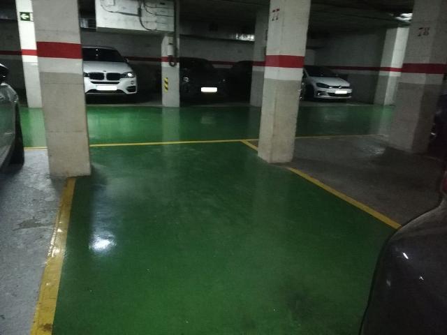 Garaje en venta en Can Claris, Badalona