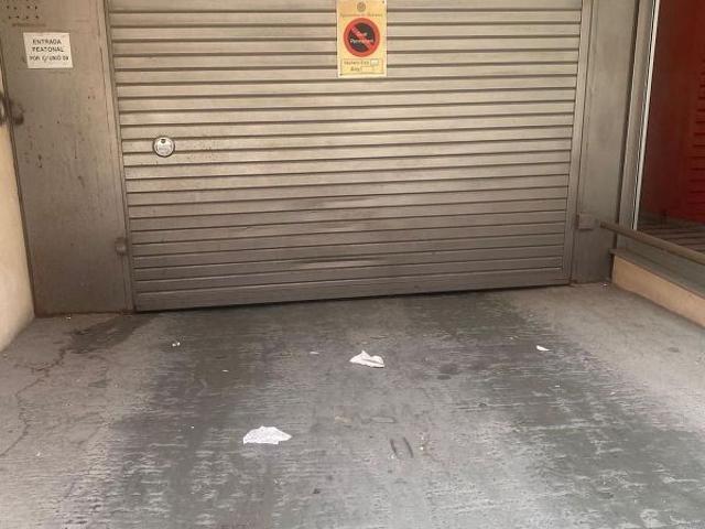 Parking en venta en Badalona, Progrés