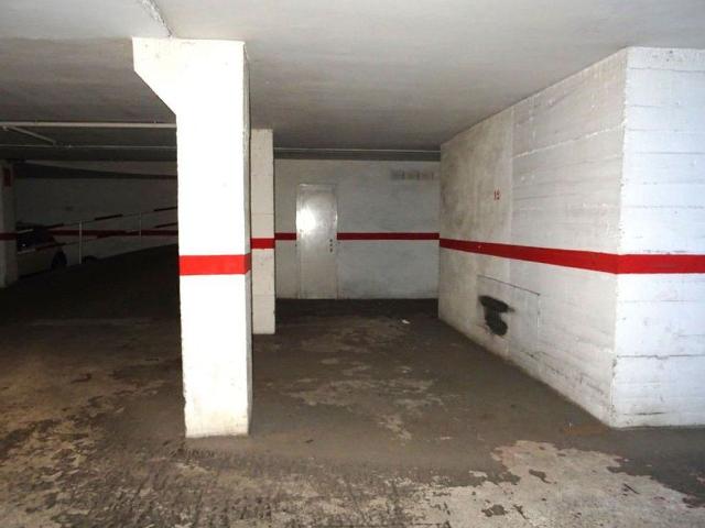 Parking en venta en Badalona, Centre