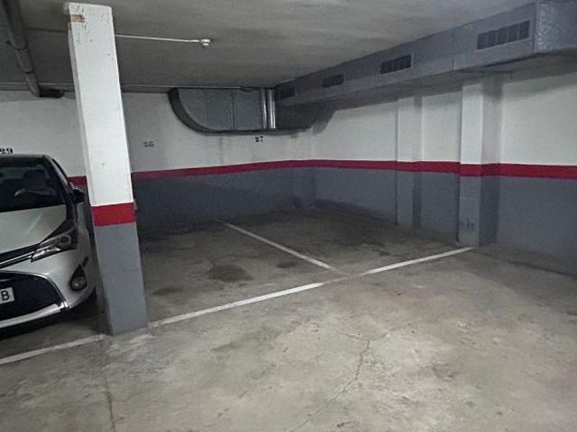 Parking en venta en Barcelona, el Parc i la Llacuna del Poblenou