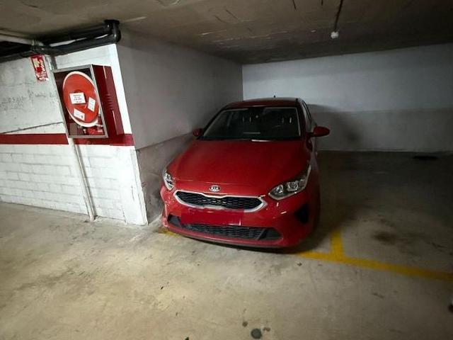 Parking en venta en Barcelona, el Congrés i els Indians Parking en venta en Barcelona, el Congrés i els Indians