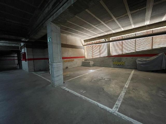 Parking en venta en Cornellà De Llobregat, Almeda Parking en venta en Cornellà De Llobregat, Almeda