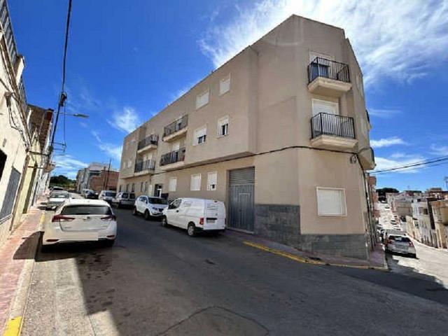 Garaje en venta en Alcanar