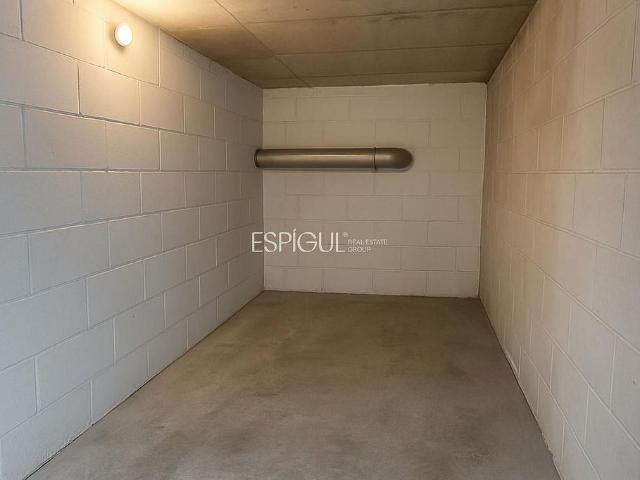 Garaje en venta en Santa Eugènia, Gironès