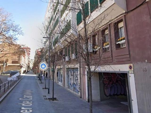 Parking en venta en Barcelona, Sants-Montjuïc